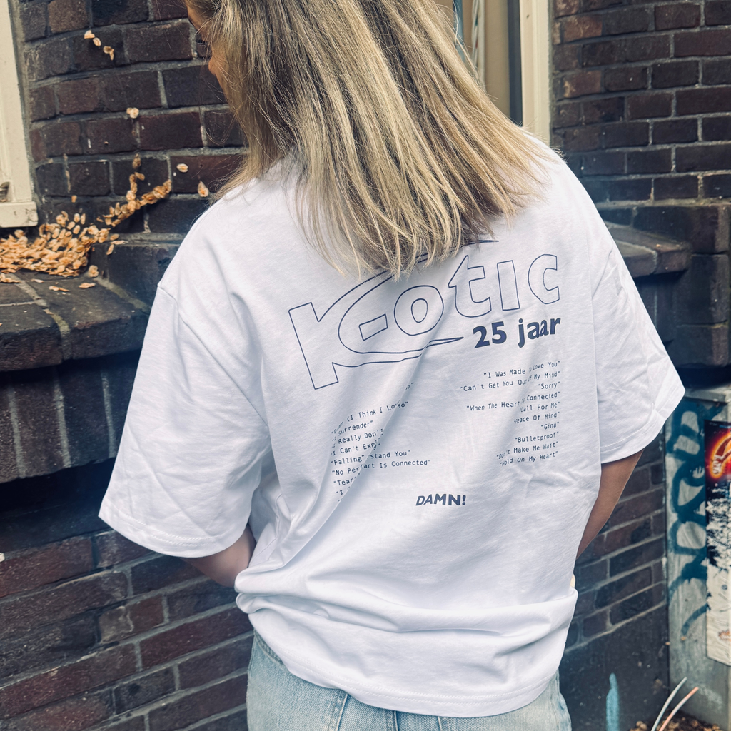 K-otic 25 jaar White tee (oversized)